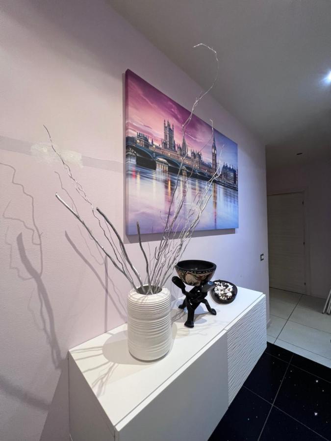 Stay In Style - Vibrant Condo In San Giovanni Lupatoto Extérieur photo